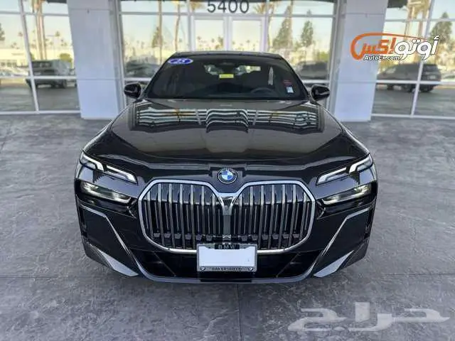 2025 بي إم دبليو 740i xDrive 1