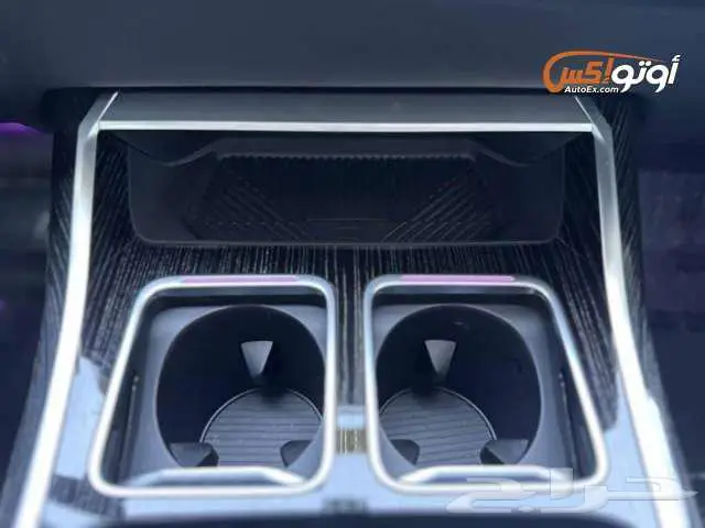 2025 بي إم دبليو 740i xDrive 14