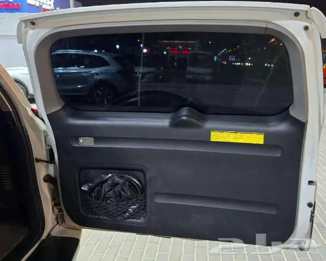 Toyota Rav 4 - 2012 - Limited - Full Option - Automatic 12