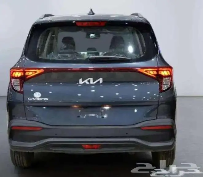 كيا كارينز موديل 2025 13