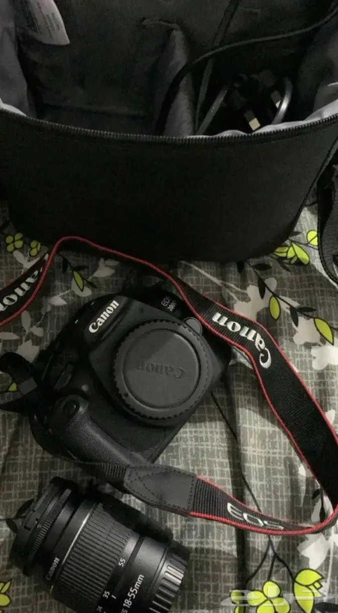 كاميرا كانون2000d 1