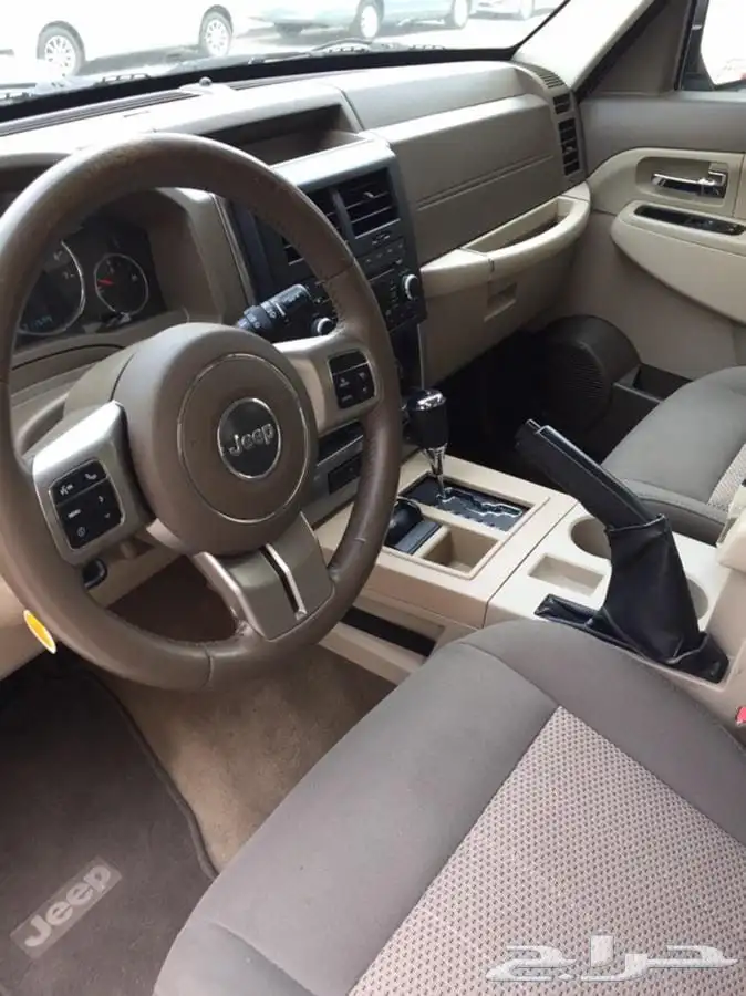 جيب ليبرتي 2011 مستعمله استعمال نظيف 2