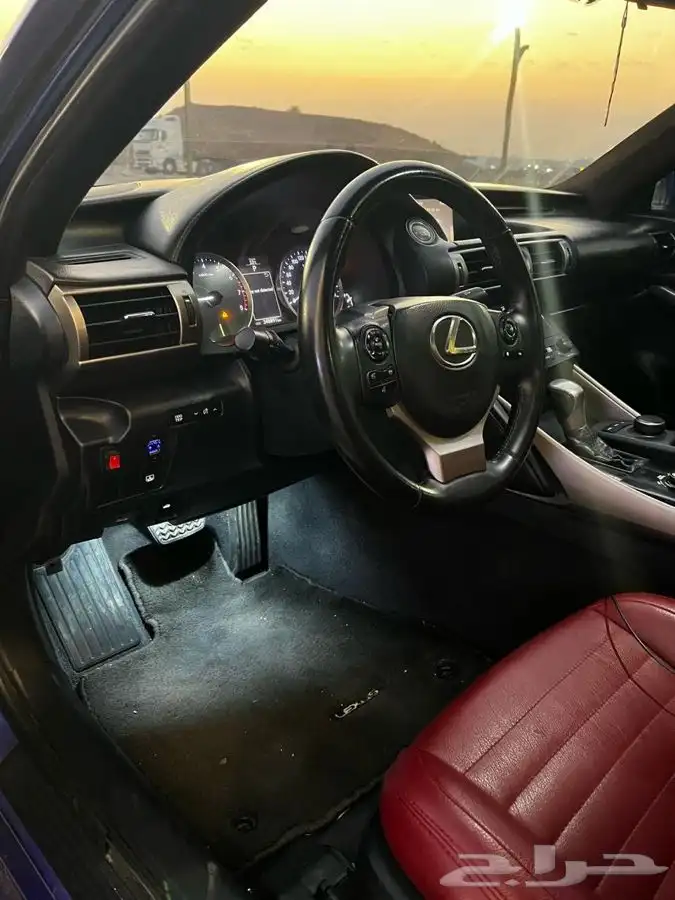 لكزز is250 موديل 2014 12