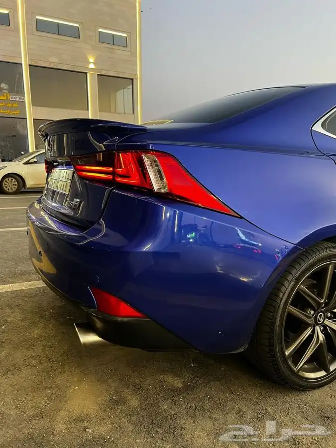 لكزز is250 موديل 2014 3