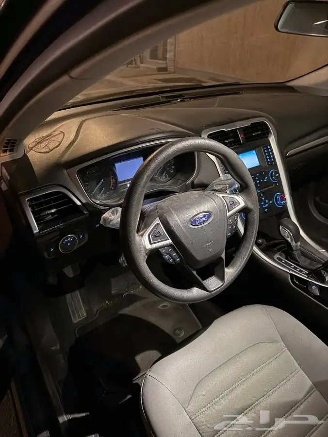 فورد فيوجن 12