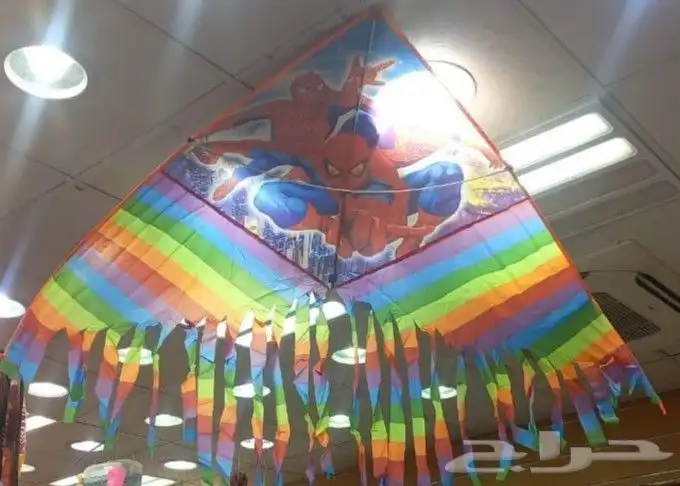 طيارات ورقيه 0