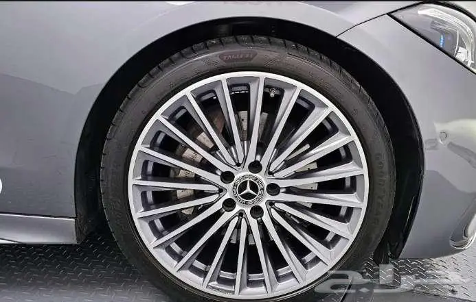 مرسيدس C300 2023 معرض الميموني للاستراد من كوريا 4
