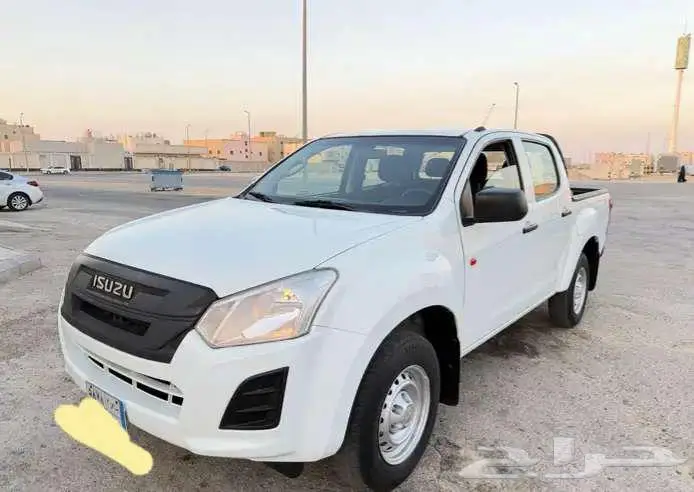 ايسوزو ديماكس 0