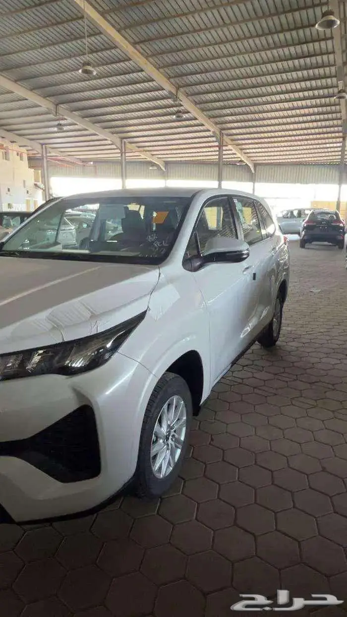 تويوتا انوفا GL 2026 7