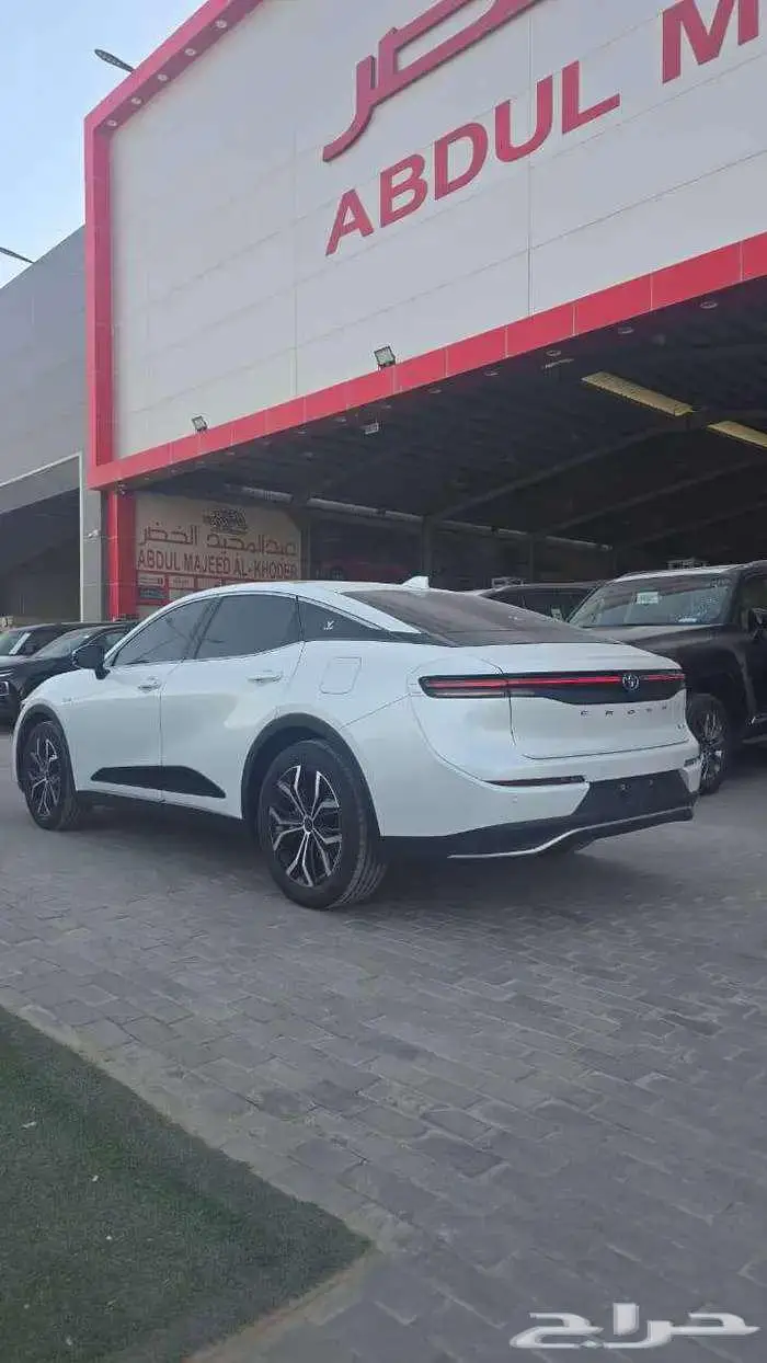 تويوتا كراون 2026 - الخضر للسيارات 6