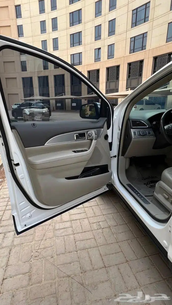 لنكولن MKX 2013 شبه الجديد 5