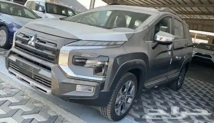 ميتسوبيشي اكسباندر كروس فل كامل 2025 2