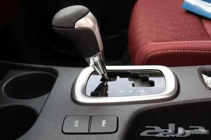 تويوتا هايلوكس S-GLX فل كامل 2025 سعودي بنزين افضل الاسعار 14