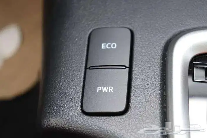 تويوتا هايلوكس S-GLX فل كامل 2025 سعودي بنزين افضل الاسعار 15