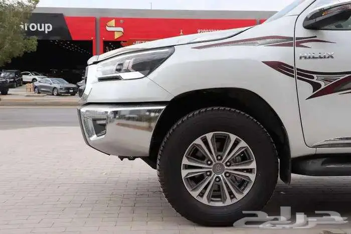 تويوتا هايلوكس S-GLX فل كامل 2025 سعودي بنزين افضل الاسعار 21