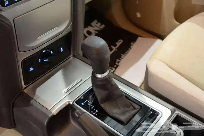 تويوتا برادو TXL 2020 سعودي 4 سلنر بنزين ممشي 27 الف 9