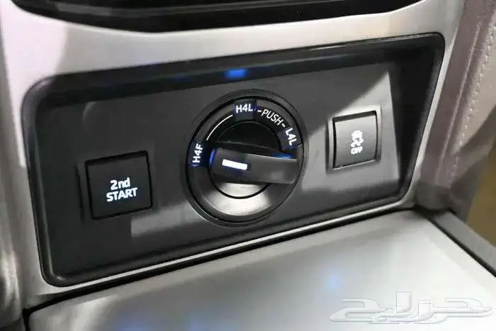 تويوتا برادو TXL 2020 سعودي 4 سلنر بنزين ممشي 27 الف 15