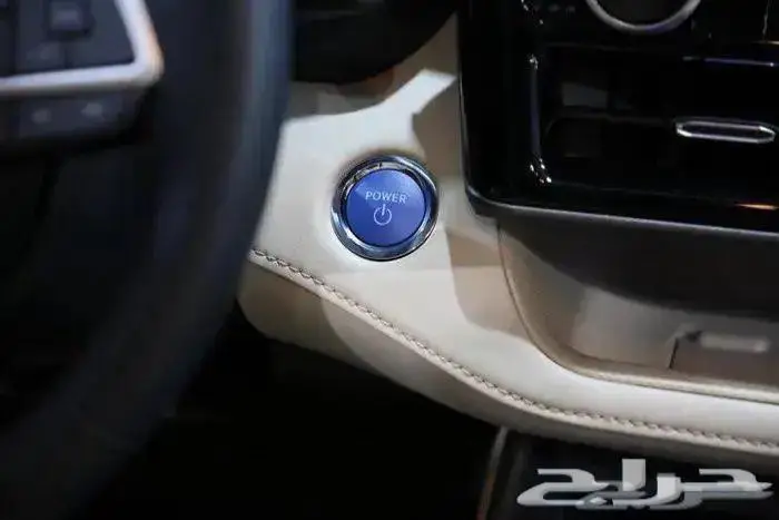 تويوتا هايلندر فل كامل ليمتد هايبرد بانوراما جلد موديل 2023 19