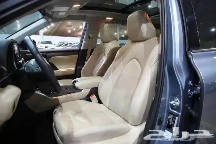 تويوتا هايلندر فل كامل ليمتد هايبرد بانوراما جلد موديل 2023 14