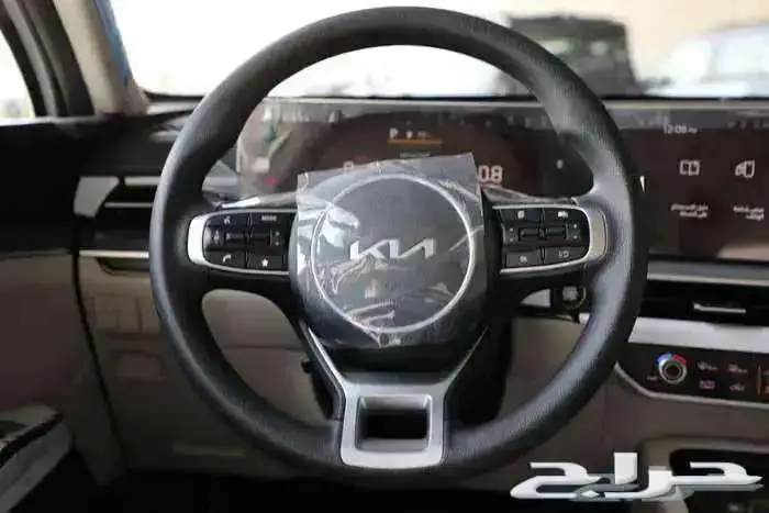 كيا K5 2.5 CC ستاندر مطور ونص فل 2026 كاش - تقسيط 6