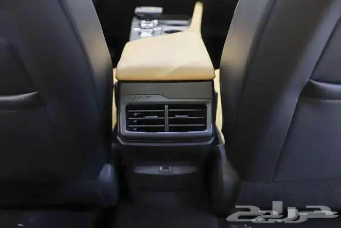 شانجان يونى فى 2026 محرك 1500 و 2000 سى سى 11