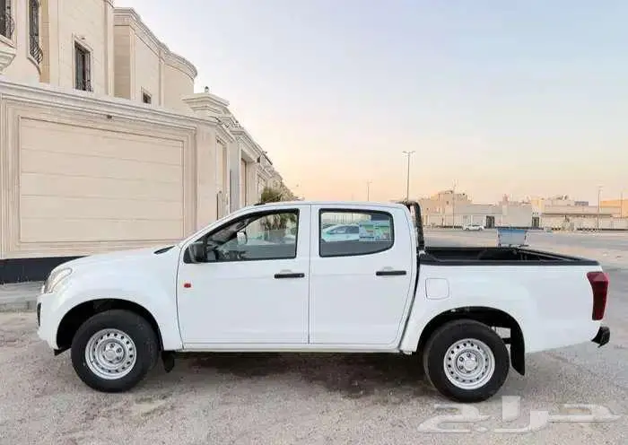 ايسوزو ديماكس 15