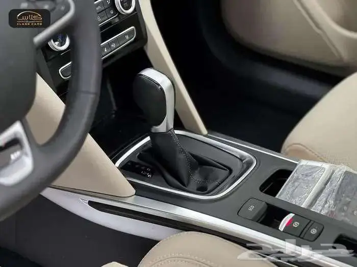 رينو ميجان فل 2023- 59800 ريال شامل الضريبة رصاصي 10