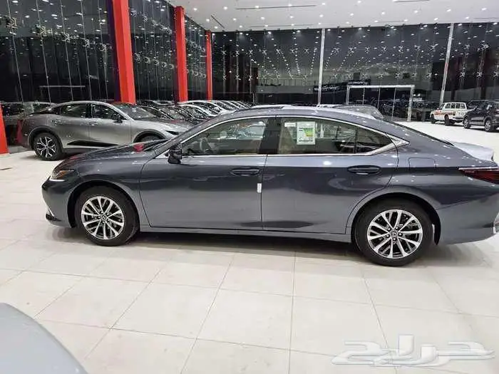لكزس ES250 سعودي 2025 كاش وتقيسط جميع البنوك 4