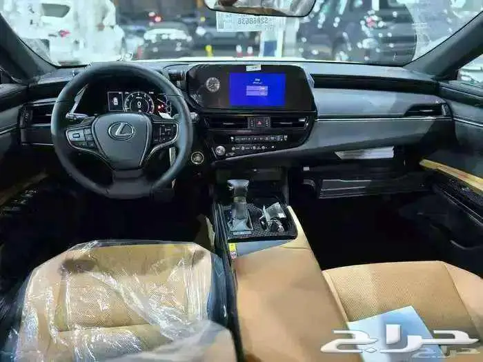 لكزس Es250. 2025. متاح كاش وتقسيط 7