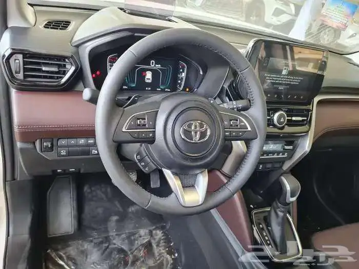 تويوتا اوربان كروز فل كامل GLX 2026 7