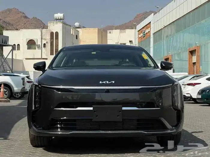 كيا K8 2026 نص فل الفخامه الكوريه من كيا 1