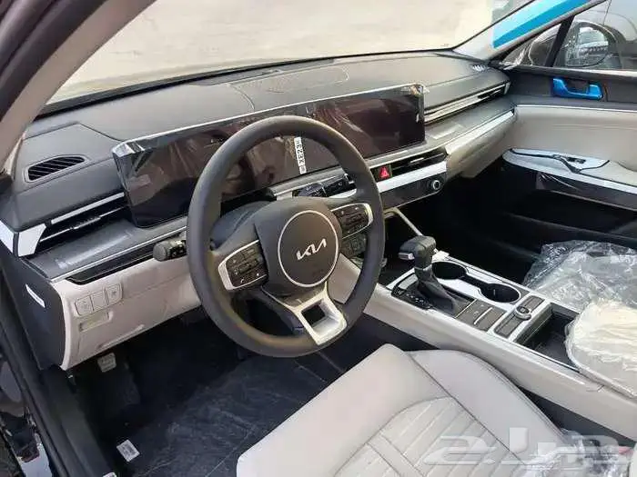 كيا K5 استاندر مطور بانوراما موديل 2025 10