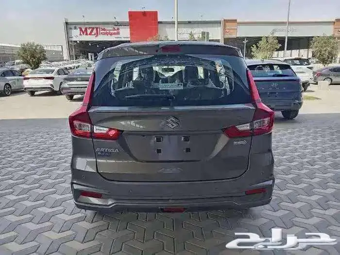 سوزوكي ارتيجا 2025 استاندر و فل كامل 10