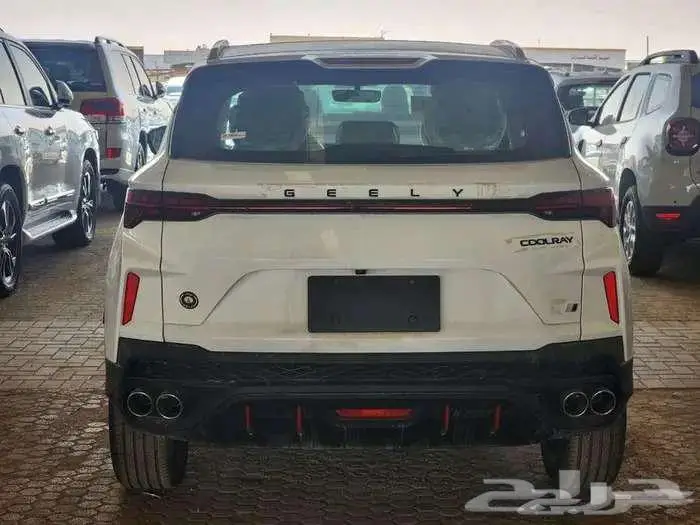 جيلي كولراي 2025 3