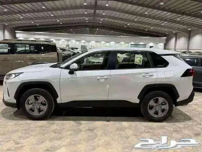 تويوتا رافور 2.0 ستاندر - قسط 1399 شهريا 1