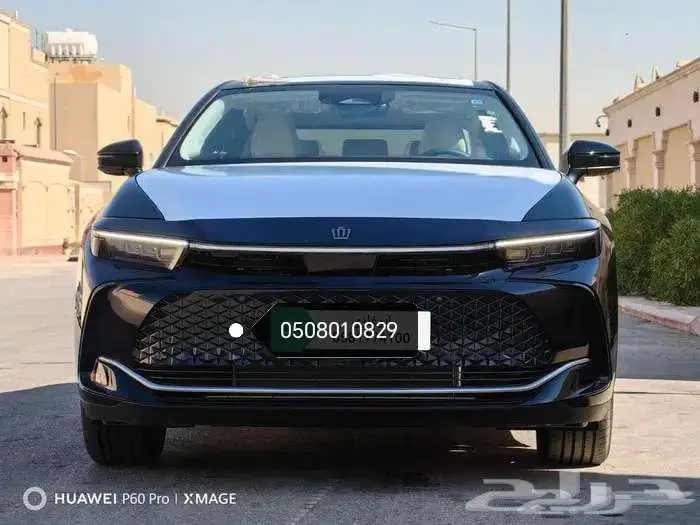 كراون بريميوم اسود 2025 12