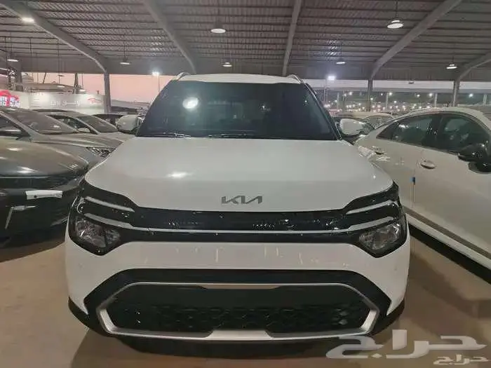 كيا كارينز 2025 نص فل 0