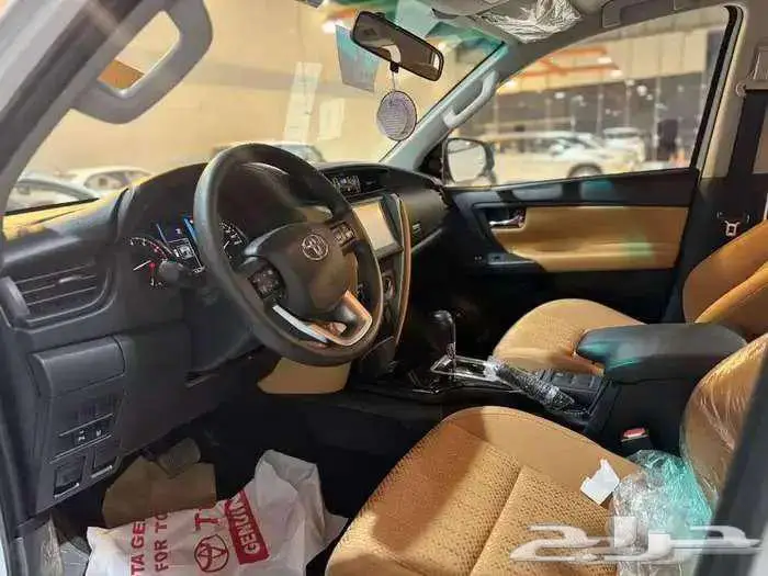 تويوتا فورتشنر GX2 دبل بنزين 2025 7