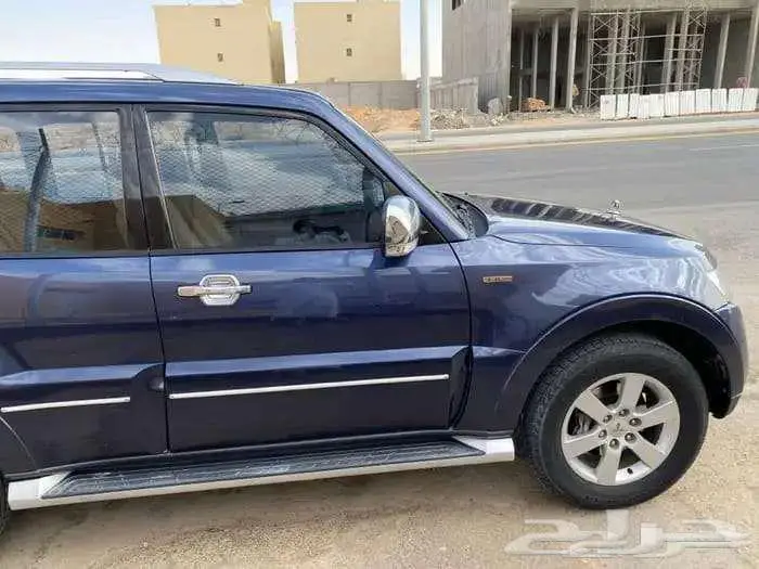 متسوبيشي باجيرو 2008 12