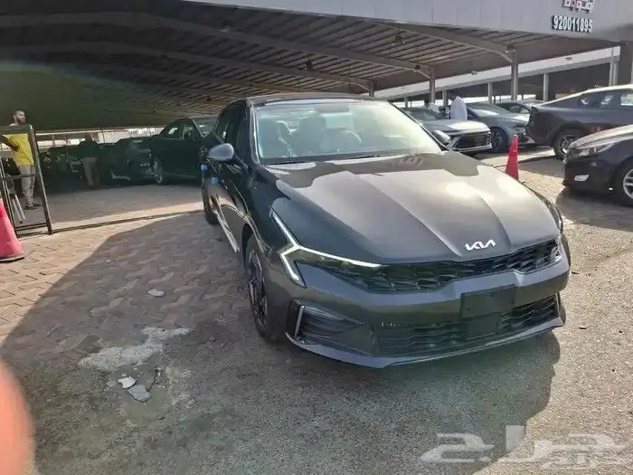 كيا K5 استاندر مطور بانوراما موديل 25 كاش وتقسيط 0