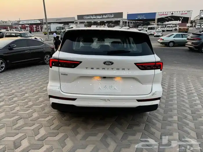 فورد تيريتوري ترند 2026 7