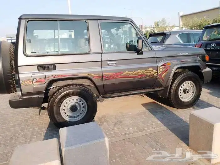 تويوتا ربع مصندق استاندر اصفار سعودي 2025 2