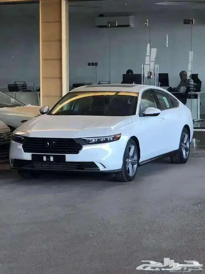 هوندا أكورد EX نص فل 2024 أقل سعر لدى الحسن 0