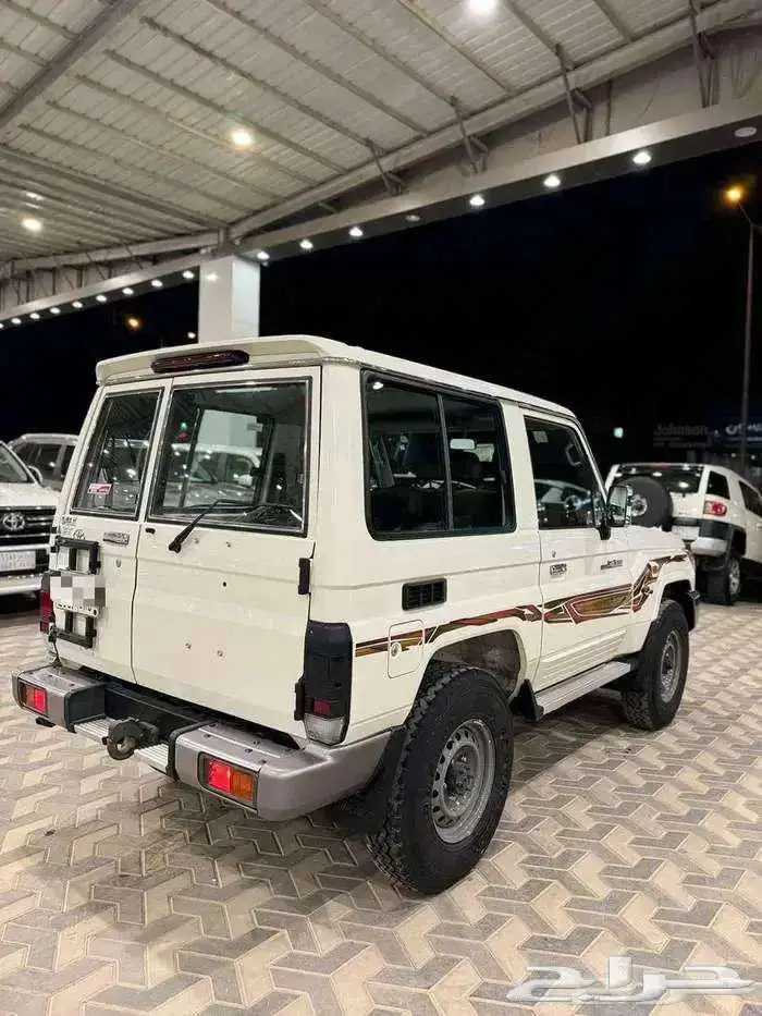 تويوتا ربع مصندق موديل 2021 3