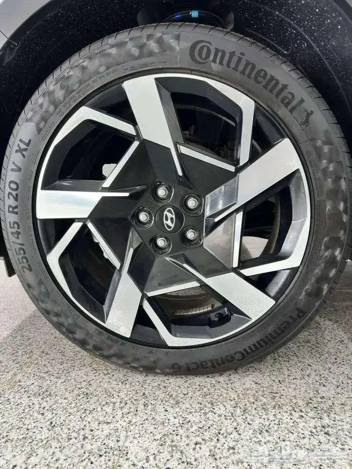 هونداى سننتافيه بريميوم 2024 السعر بدون الضريبه 151800 19