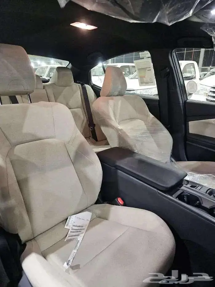 تويوتا كامري E موديل 2025 اقساط 18