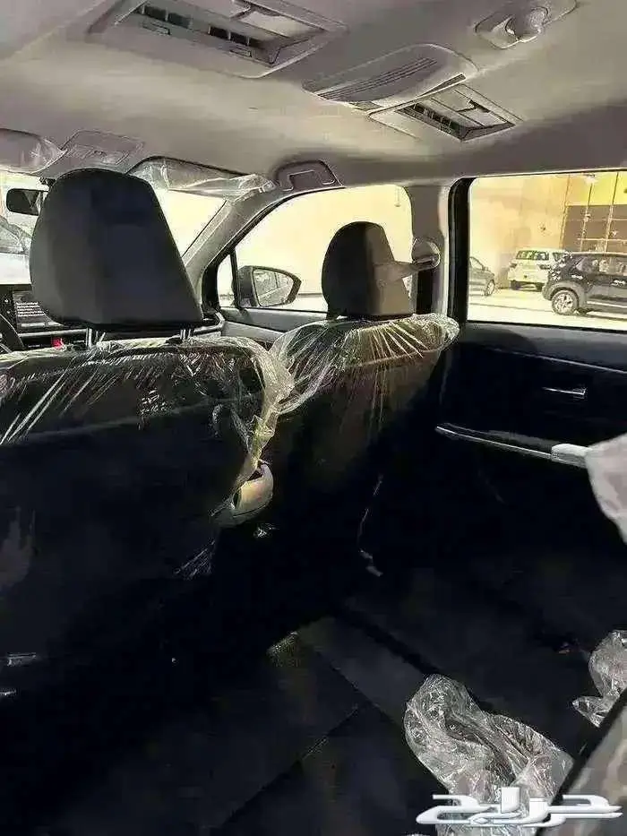 تويوتا فيلوز GLX 2025 5