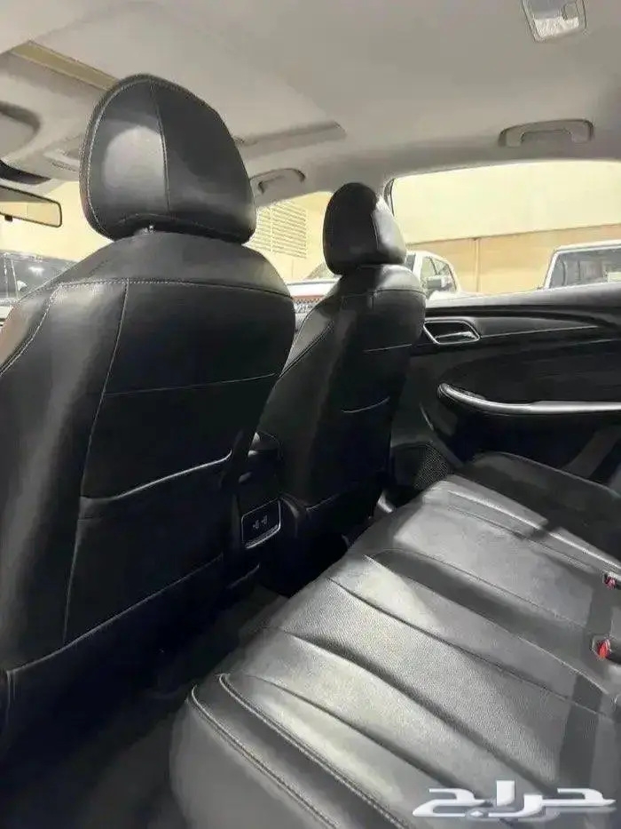 ام جي 5 2023 فل كامل 8