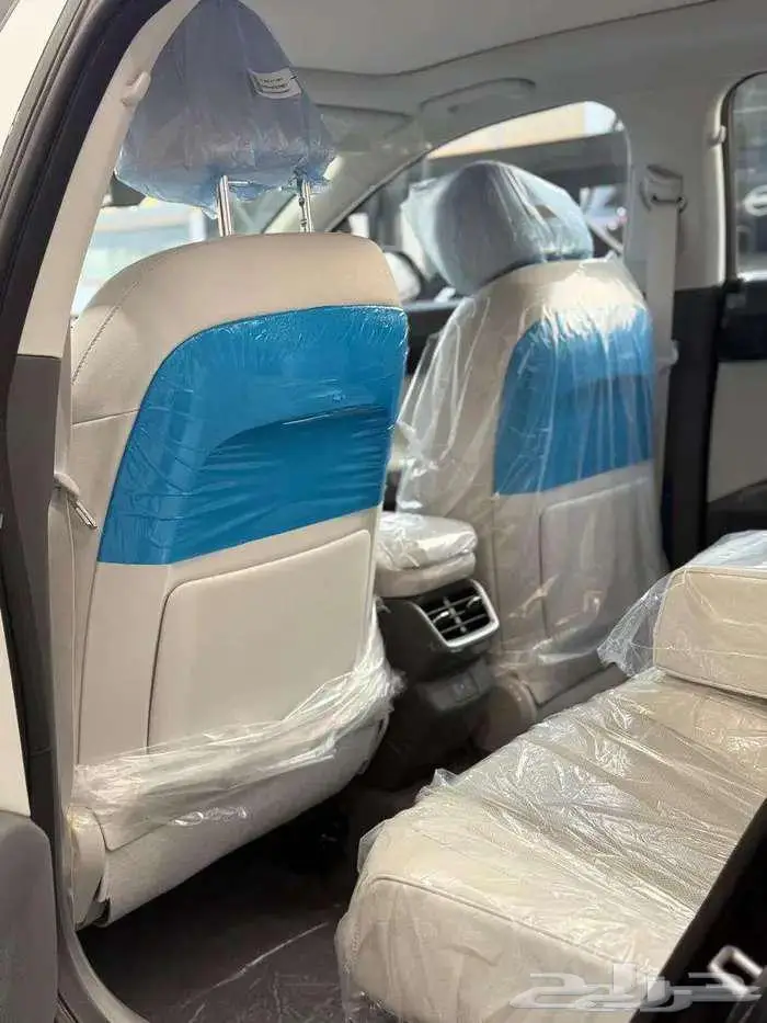 هيونداي ازيرا كلاسيك 2025 بسعر 139850بالضريبه 4