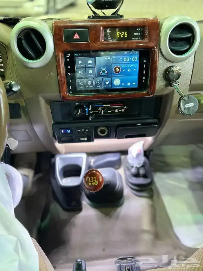 تويوتا شاص 2013 بريمي ماشي 136 الف قمة فالنظافة 7